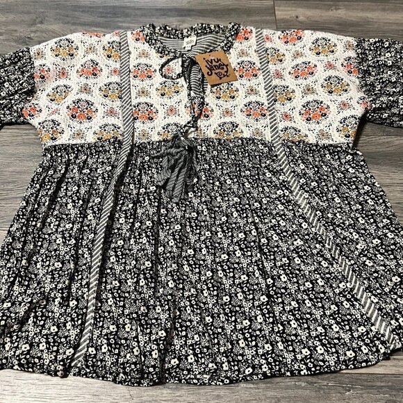 NWT Ivy Jane mixed material boho baby doll top.  Size Med - Picture 3 of 11